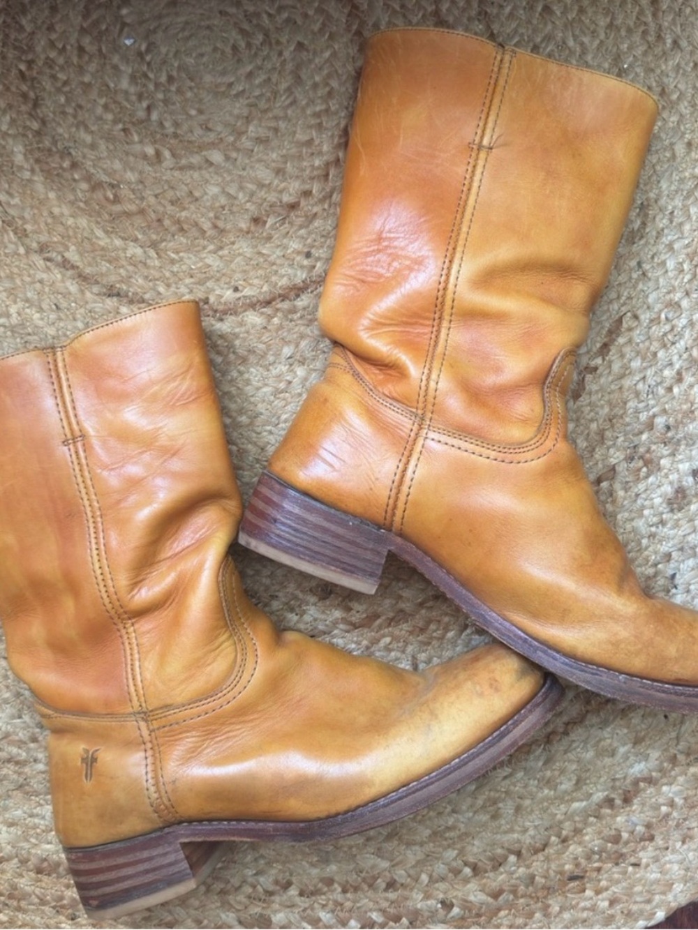 FRYE VINTAGE CAMPUS BOOTS | BANANA